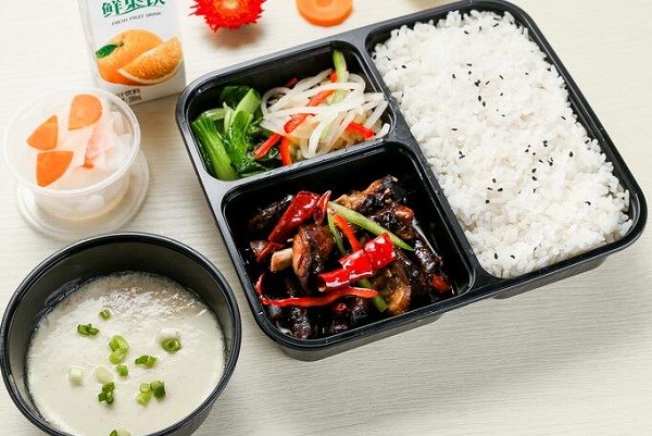 快餐店的生存法则 速度与品质的平衡艺术